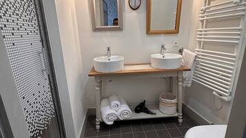 Rom – standard | Bad