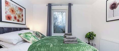 Bügeleisen/Bügelbrett, WLAN, Bettwäsche