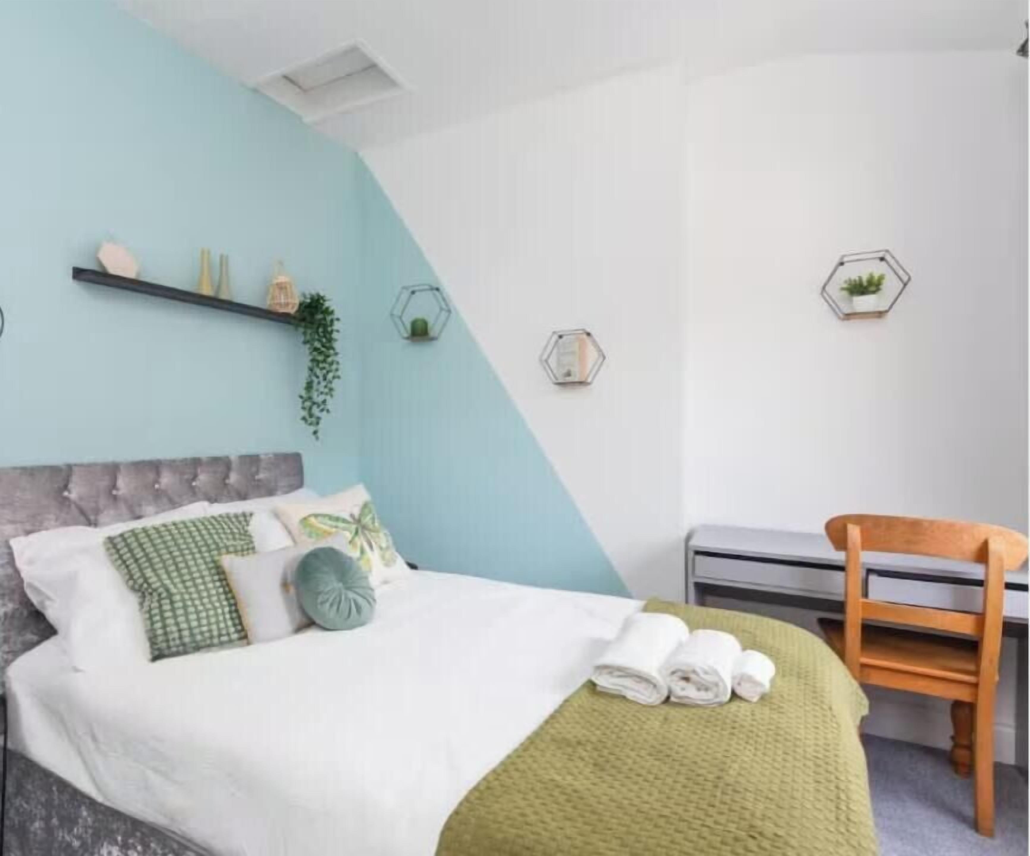 熨斗/熨衣板、WiFi、床单