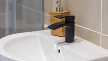 Dusche, Haartrockner