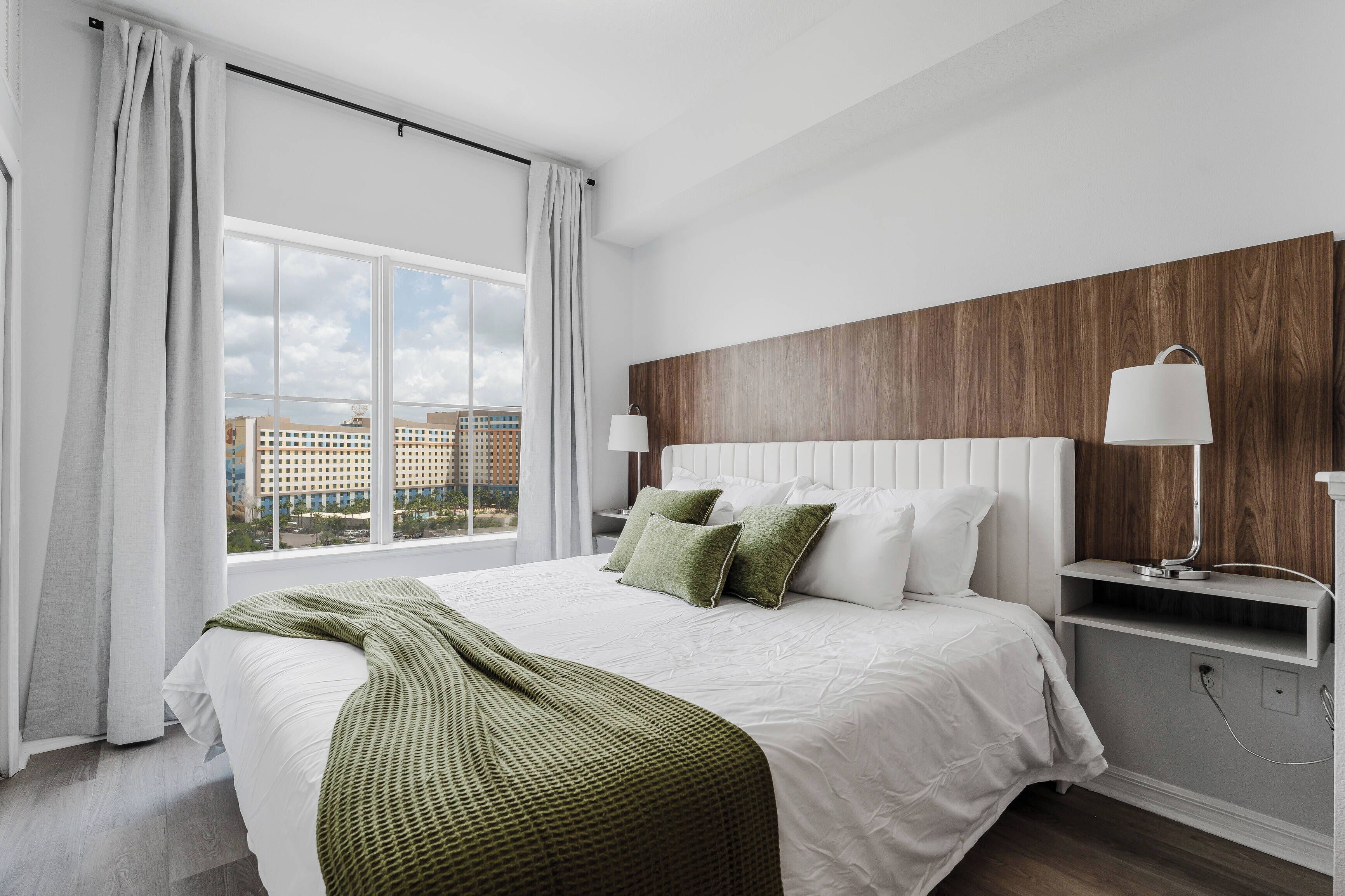 Bügeleisen/Bügelbrett, WLAN, Bettwäsche