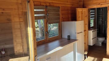 Comfort-chalet, näköala puutarhaan | Yksityinen keittiö