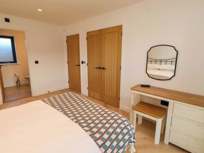 4 bedrooms, individually decorated, individually furnished, free WiFi - The Barn (Morpeth)