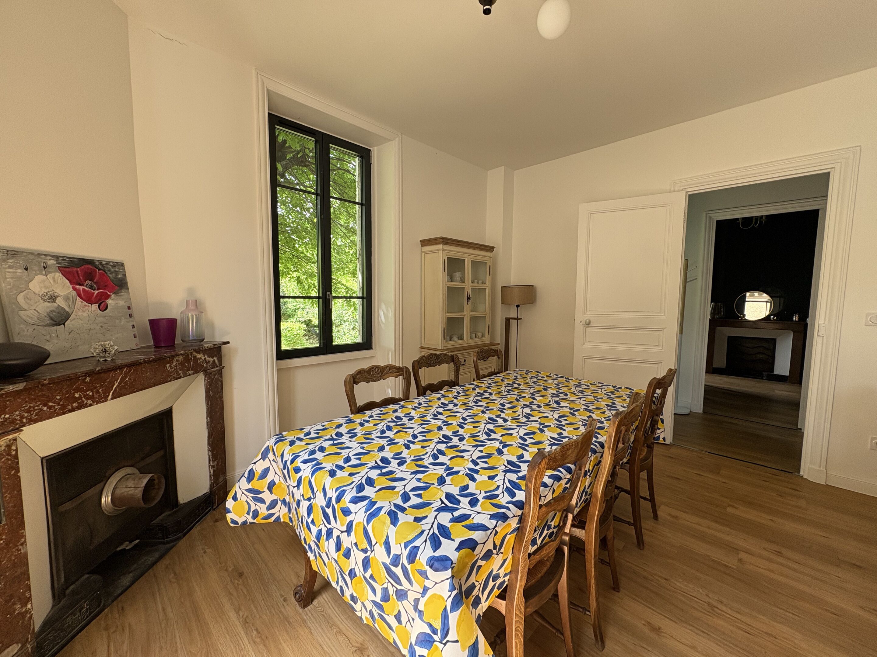 Familienhaus, Gemeinschaftsbad, Gartenblick | Speisen