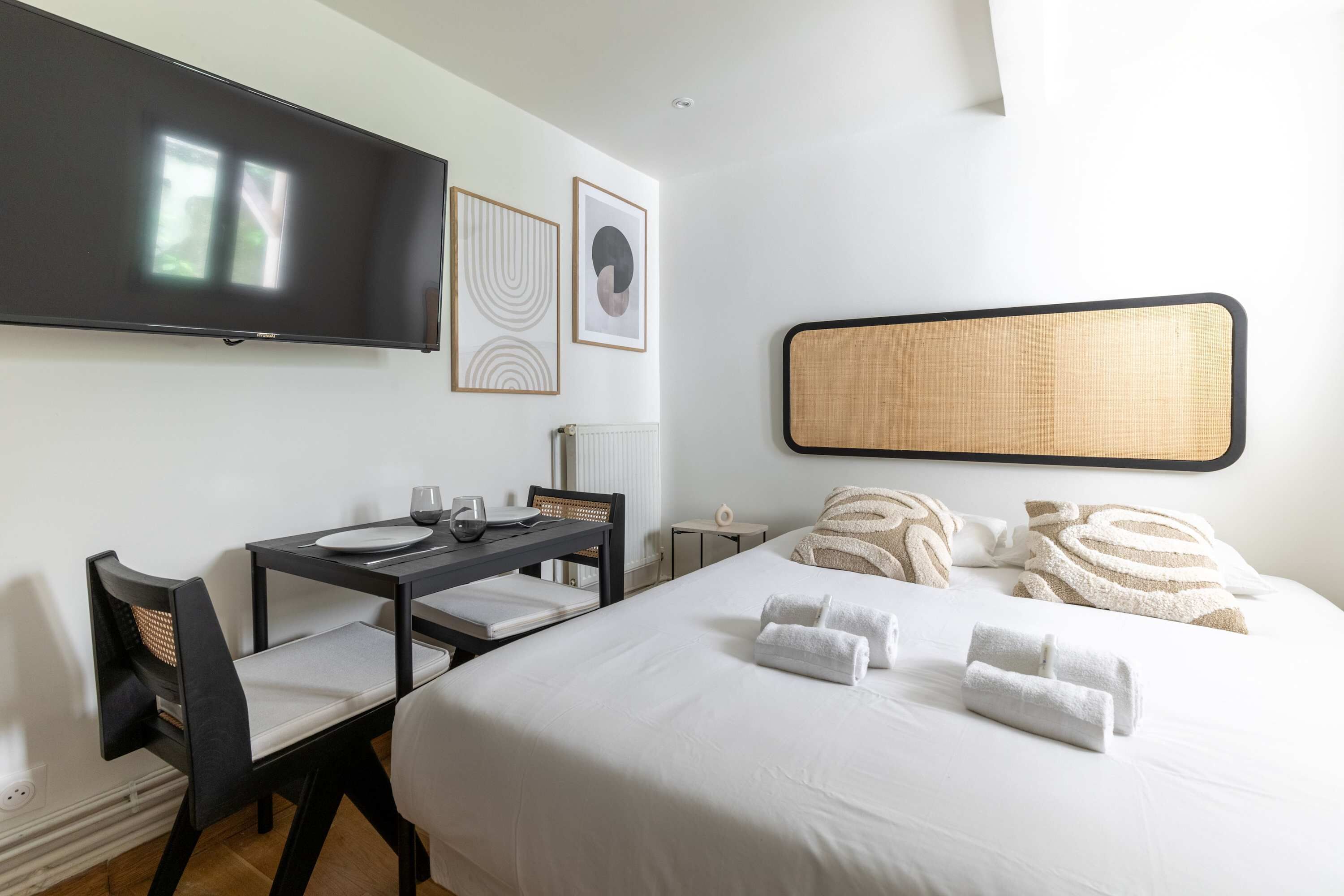 Bügeleisen/Bügelbrett, WLAN, Bettwäsche