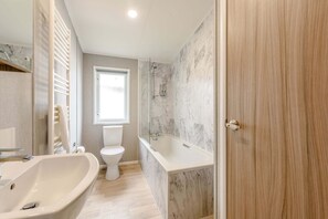Shower - Scaféll, Ullswater Heights (Newbiggin)