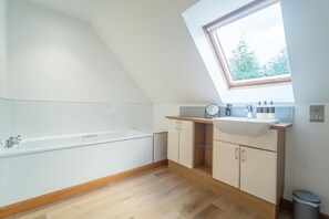 ヘアドライヤー、タオル