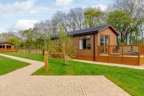 Exterior - The Castor, Rockingham Forest (Wansford)