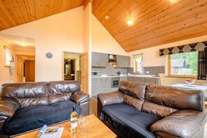 Living area - Muirloch Spa Plus, Dundee (Fowlis)
