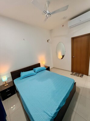 Bügeleisen/Bügelbrett, WLAN