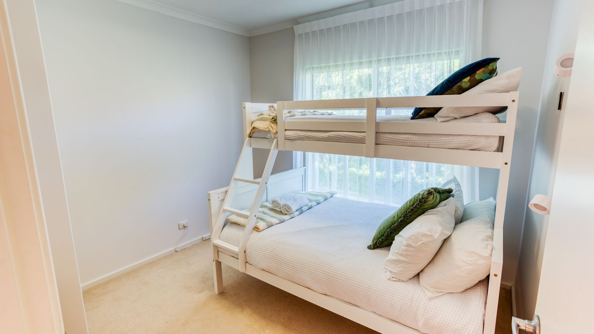 4 bedrooms, iron/ironing board, travel cot, free WiFi
