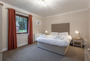 Room - Raeburn Premier Spa, Dundee (Fowlis)