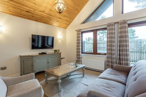 Living area - Byron Premier Spa, Dundee (Fowlis)