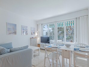Dining - Le Bleu Ciel - Studio Croisette idéal congrès (Cannes)