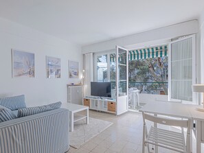 TV - Le Bleu Ciel - Studio Croisette idéal congrès (Cannes)
