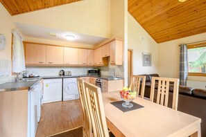 Dishwasher - Barnard Spa (Pet), Dundee (Fowlis)