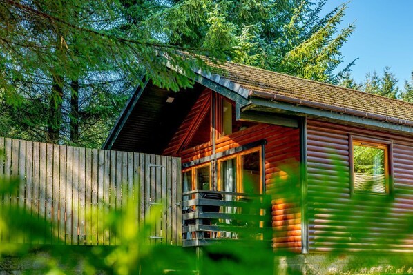 Exterior - Osprey Spa (Pet), Dundee (Fowlis)