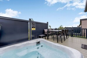 Outdoor dining - Blencathra Family, Penrith (Newbiggin)