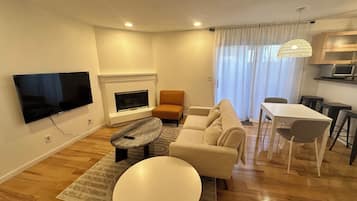 Älytelevisio, takka