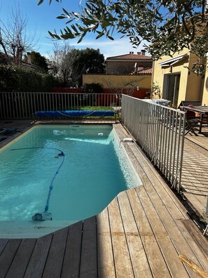 Pool - House 50 m from portissol beach. All amenities within walking distance. (Sanary-sur-Mer)
