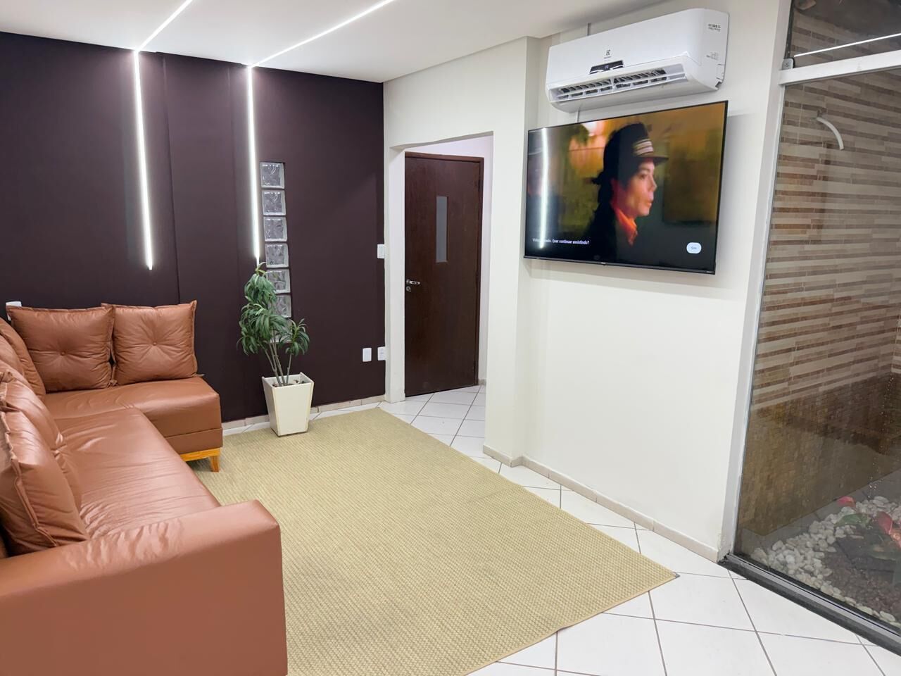 المنشأة من الداخل