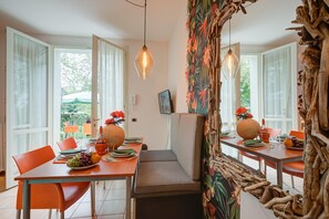 Apartment | Dining - Appartement in Porlezza am Luganersee (Porlezza)