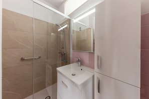 Hair dryer, towels - Le Fabre Azur - 600 m de la plage, parking (Saint-Aygulf)