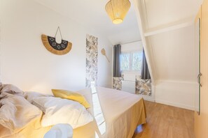 Strykejern/-brett, wi-fi (inkludert) og sengetøy