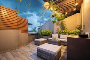 Property grounds - Penthouse in Condesa + Cathedral View Terrace + 3BR Ensuite + Prime Location (Ciudad de México)