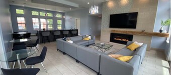 3BR Solana 309 Riverside Gym Pool Gated Community