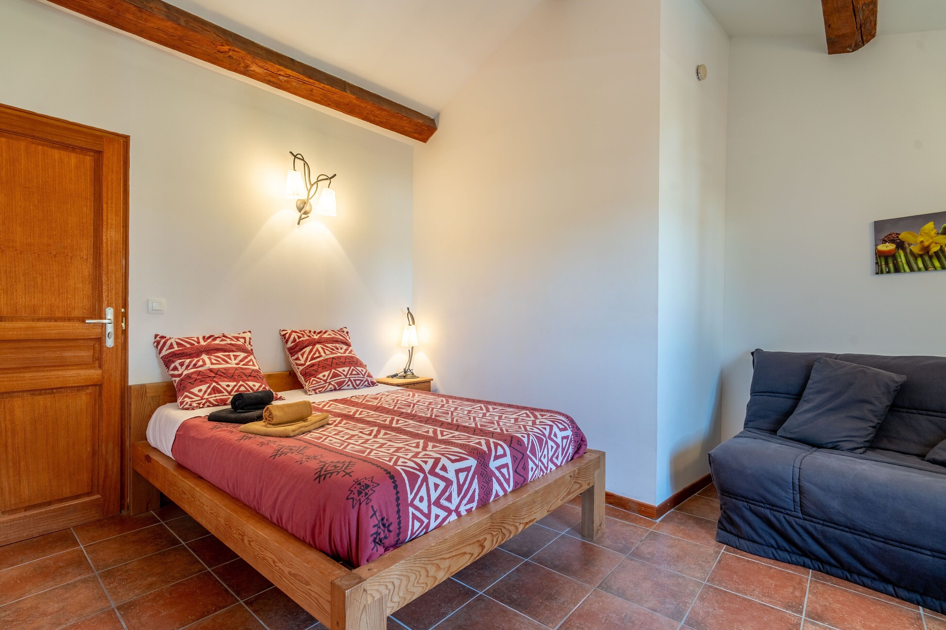 1 bedroom, WiFi, bed sheets