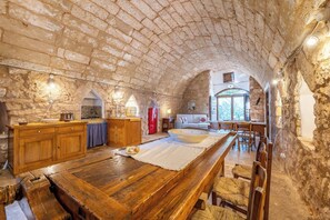 Interior - Trullo Venneri - 4 places with sea view, patio (Alliste)