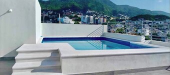 Apartment with a beautiful view of the Bay