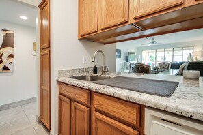 Interior - 2 Bdrm Condo in Prime Old Town Scottsdale Location! (Scottsdale)