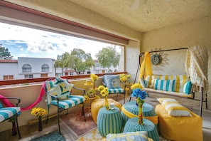 Property grounds - 2 Bdrm Condo in Prime Old Town Scottsdale Location! (Scottsdale)