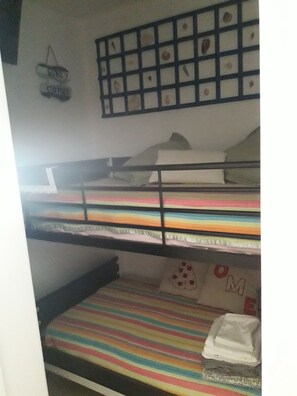 2 slaapkamers, gratis wifi, beddengoed