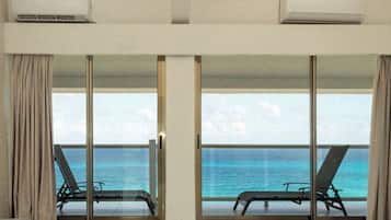 Attico, balcone, vista oceano | Interni