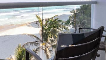 Habitación doble, balcón, vista al océano | Áreas de la propiedad