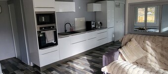 Nature getaway: cottage with grounds