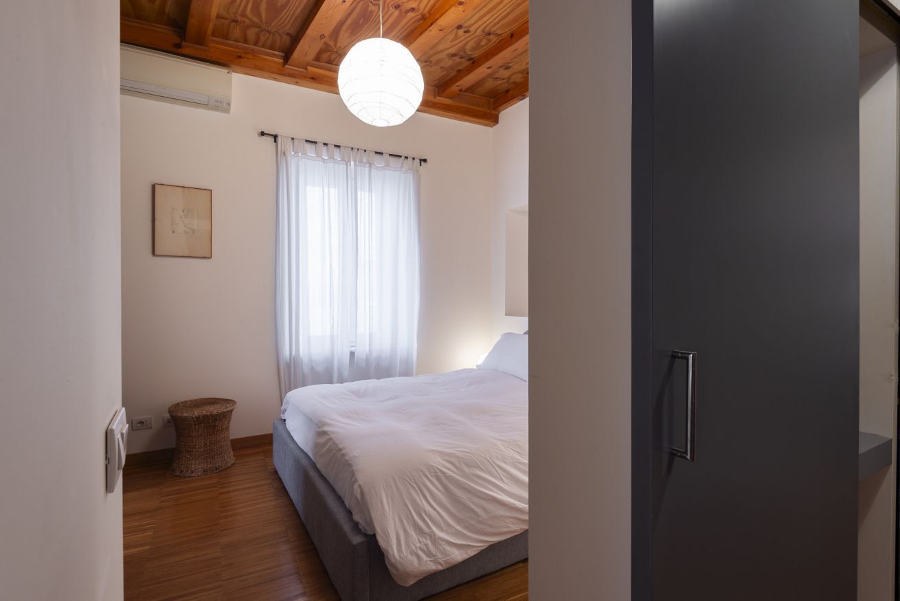 2 dormitoris, planxa i posts de planxar, wifi gratuïta i roba de llit 