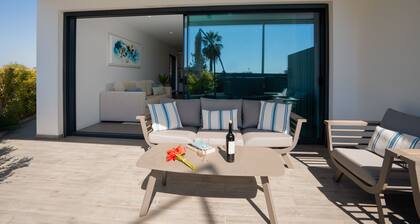 APARTMENT MONTE CARLO, Cabanas Fishing Village