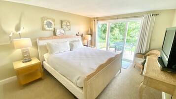 1 chambre, fer et planche à repasser, accès au Wi-Fi (inclus)