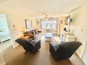Living area - Condo in Wells - 1 bedroom, stair access only (Wells)