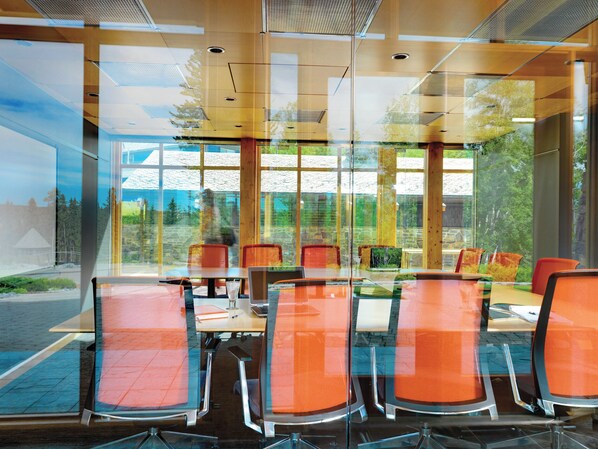 Dining - Azuridge Estate Hotel (Priddis)