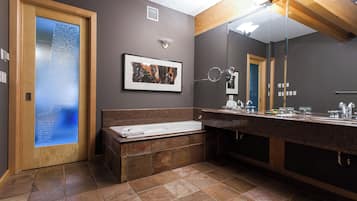 Premium Suite | Bathroom | Hair dryer, slippers, towels, soap