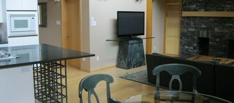 Azuridge Estate Hotel