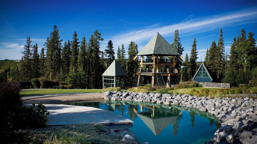 Azuridge Estate Hotel