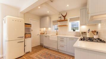 Fridge, microwave, oven, dishwasher