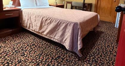 Rocky Mountain Lodge - Luxury Suite