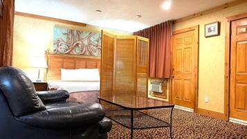 1 bedroom, iron/ironing board, Internet, bed sheets